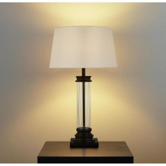 cierna sklenena stojaci lampa elegantna klasicka moderna lampa obyvacia izba spalna osvetlenie.jpg